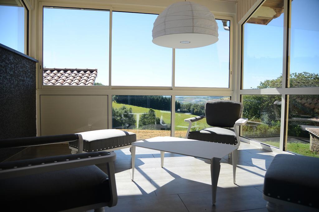 Domaine Du Mont Monnet - Chambre D'Hotes & Gite Longes Exteriör bild