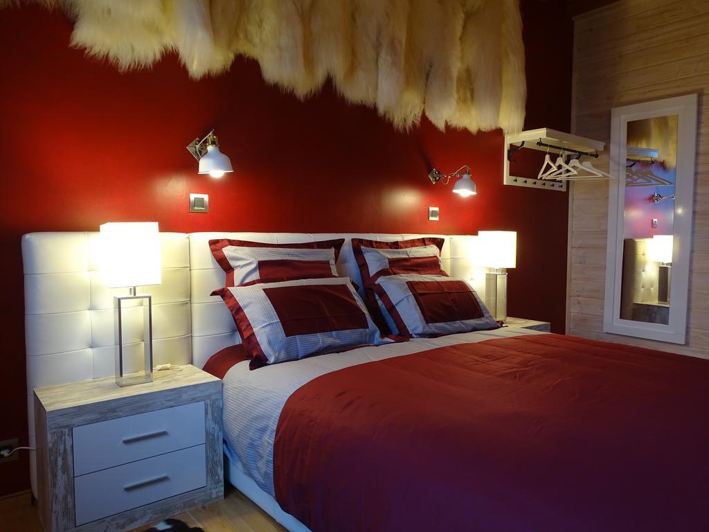 Domaine Du Mont Monnet - Chambre D'Hotes & Gite Longes Exteriör bild